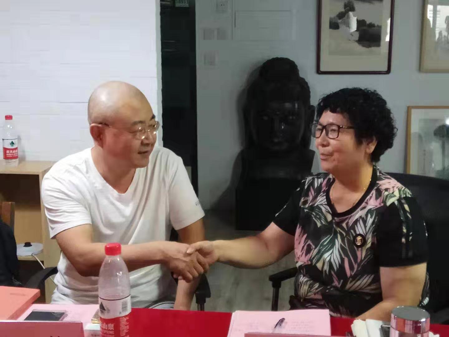 李亞民長(zhǎng)篇小說(shuō)《紅繡荷》研討座談會(huì)在北京成功舉行
