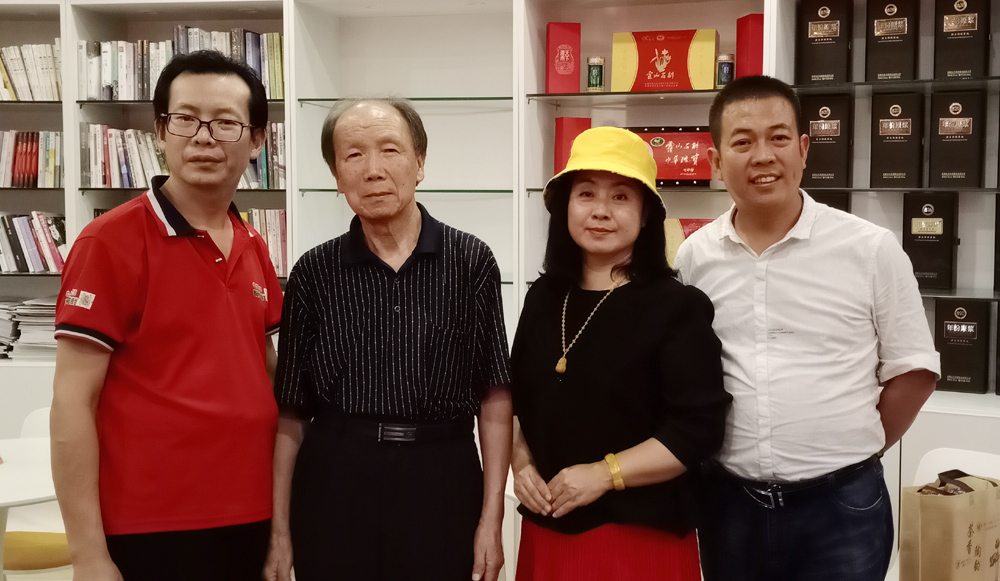 315消費文化網(wǎng)聘請國家質(zhì)檢總局原司長王清祖為顧問