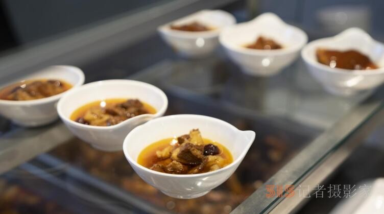央地共創(chuàng)“父母食堂” 企業(yè)社會責(zé)任再次升華 ——-京鐵生達(dá)父母食堂運營慶典暨啟動儀式