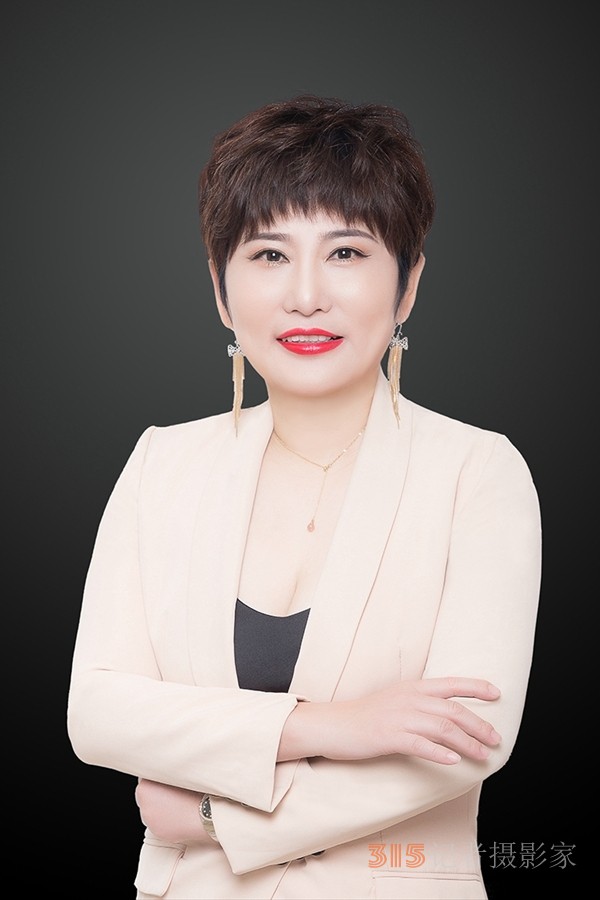 央視廣代——梅金芳全國媒體招商辦主任 央視廣代——梅金芳全國媒體招商辦主任