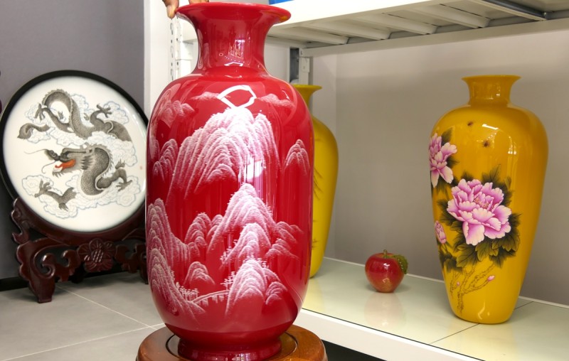中國文藝名家展覽館淄博館揭牌，落戶淄博博林陶瓷琉璃藝術(shù)院