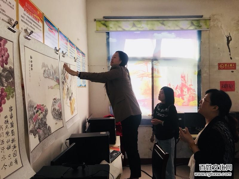 “迎國慶”殷都區(qū)文化館張振河書畫流動(dòng)展順利舉辦